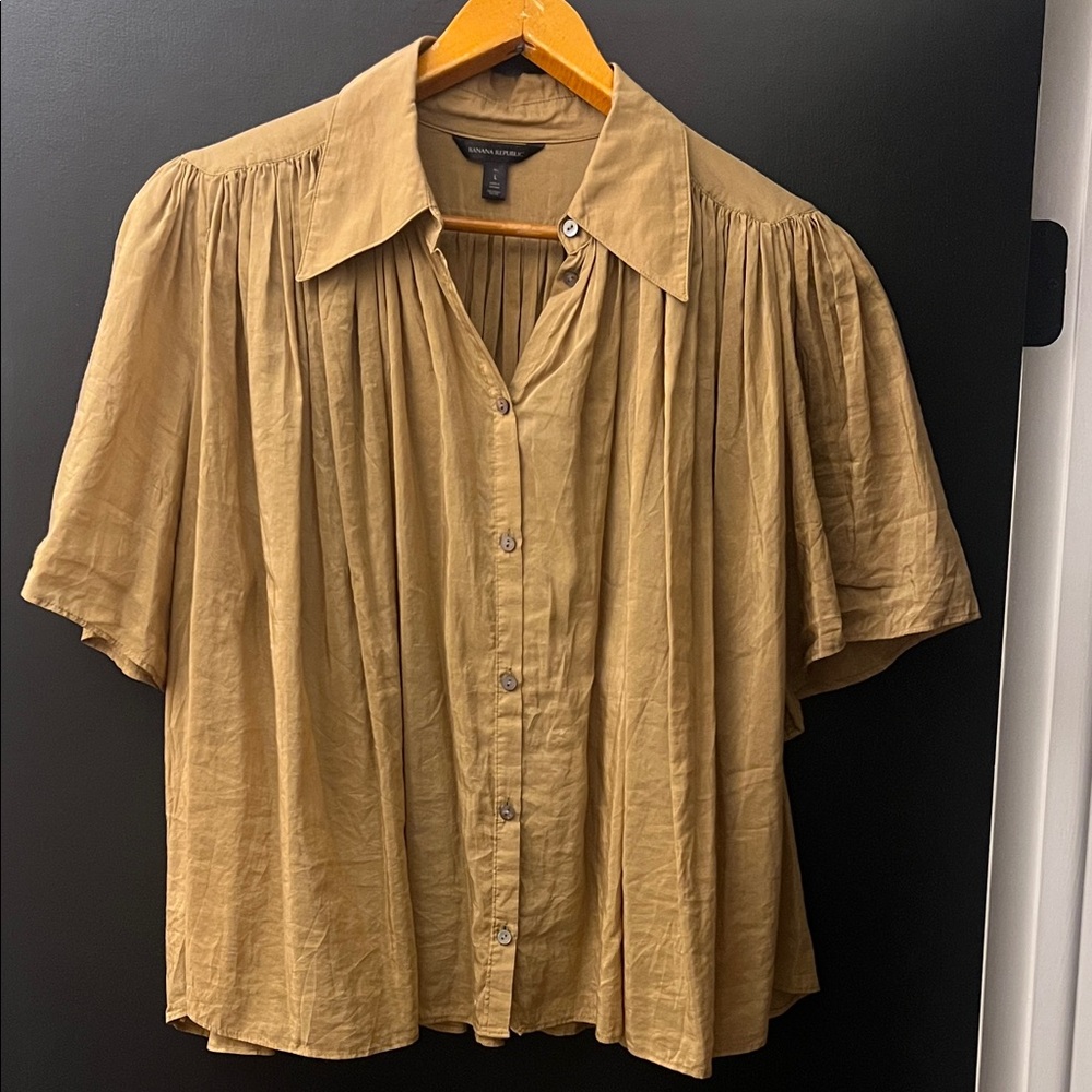 Silk/ Cotton Tan Doll Shirt with Pearl Buttons